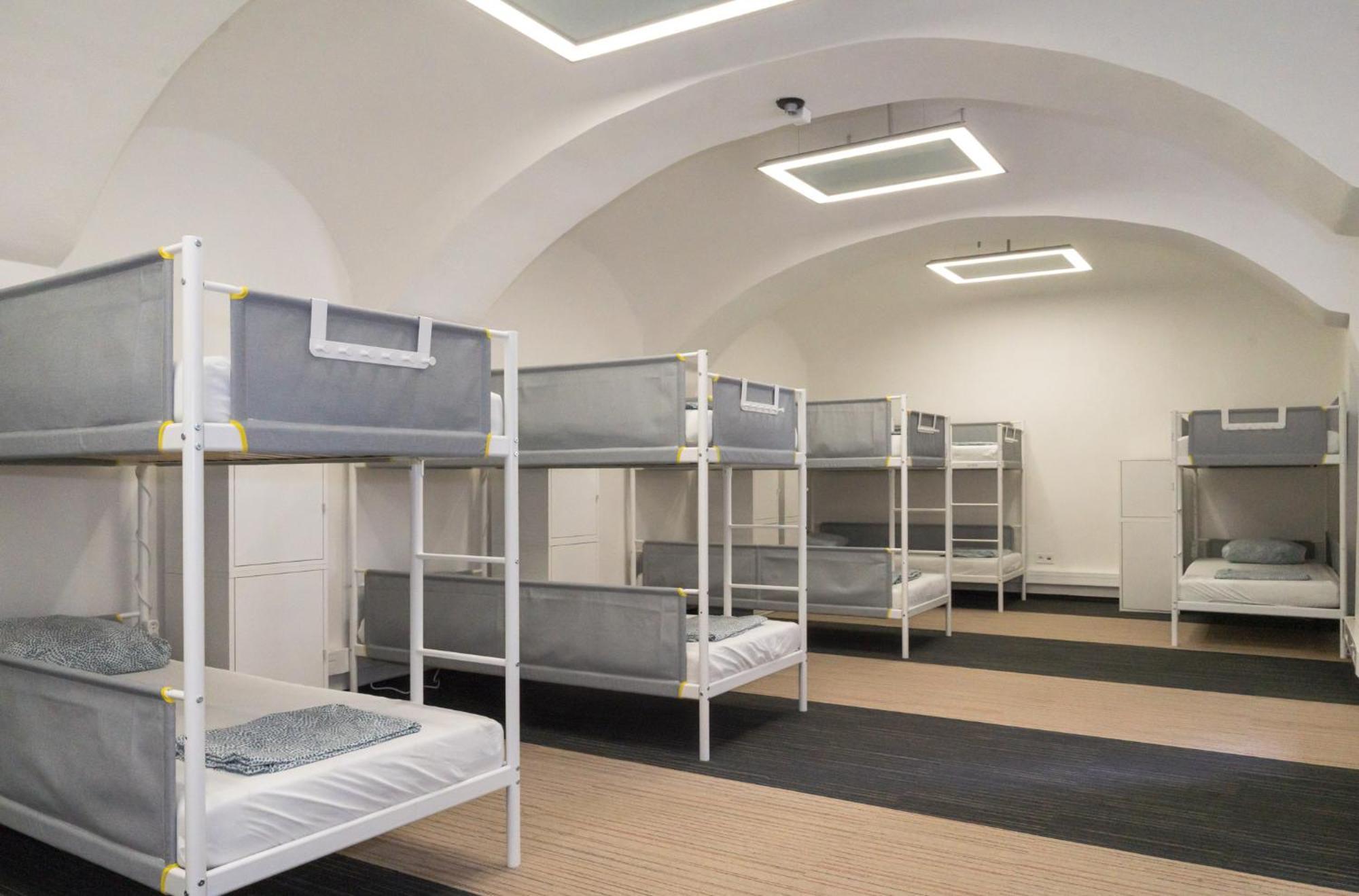 Bett im gemischten Schlafsaal mit 12 Betten